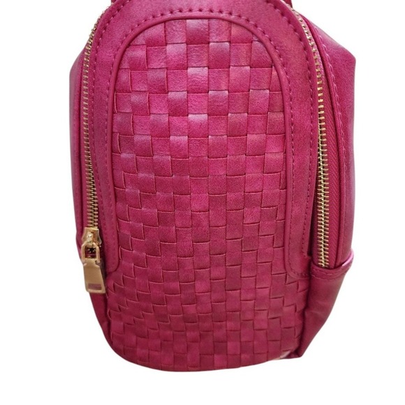 Waverly Woven Sling Bag - Fuchsia - Picture 9 of 10